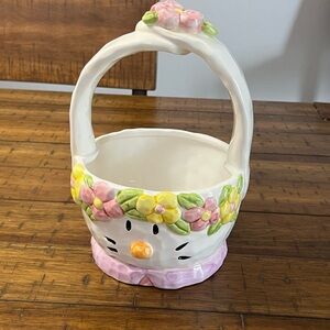 Vintage Ceramic Easter Bunny Basket.